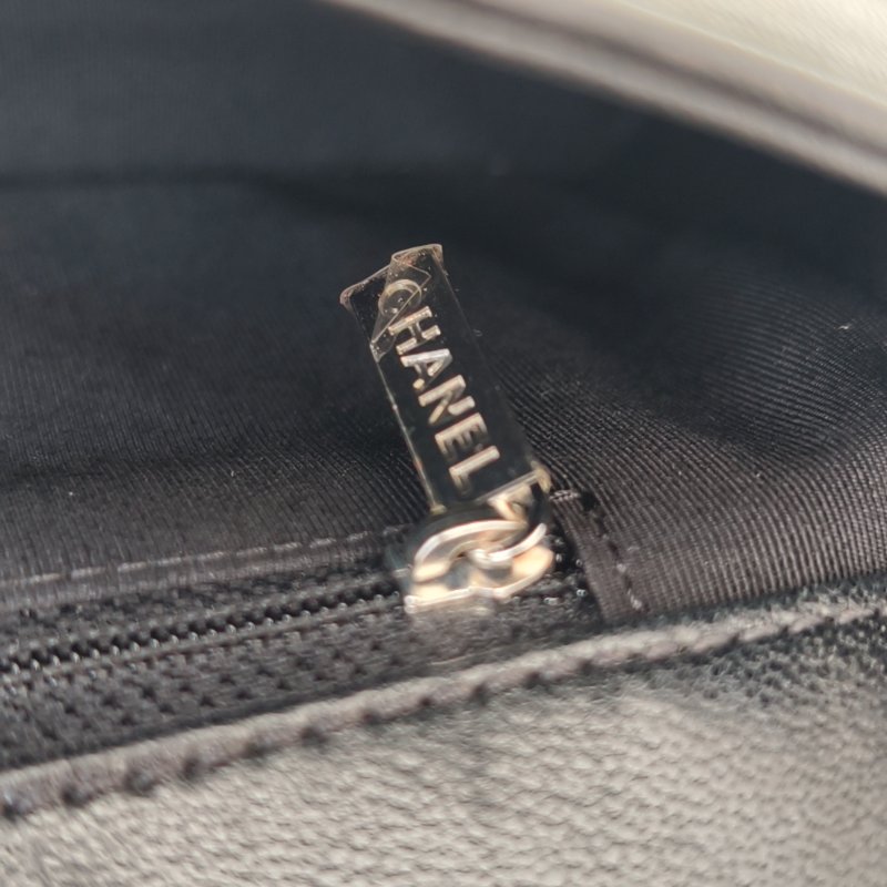 香奈兒 Chanel 腋下包 黑色 銀色金屬 23 開  年份：2017 年 97 新-25