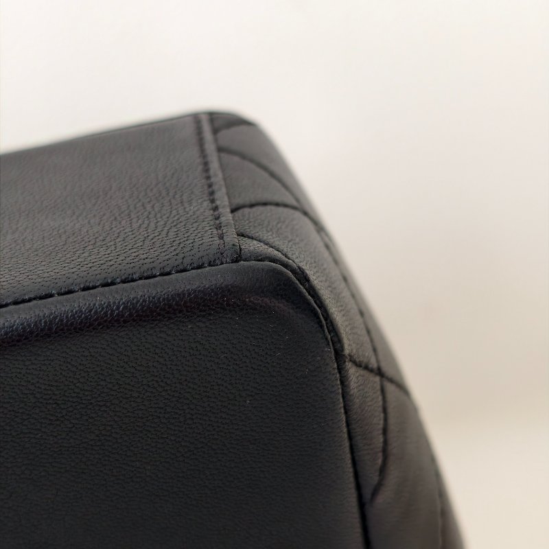 香奈兒 Chanel 腋下包 黑色 銀色金屬 23 開  年份：2017 年 97 新-26