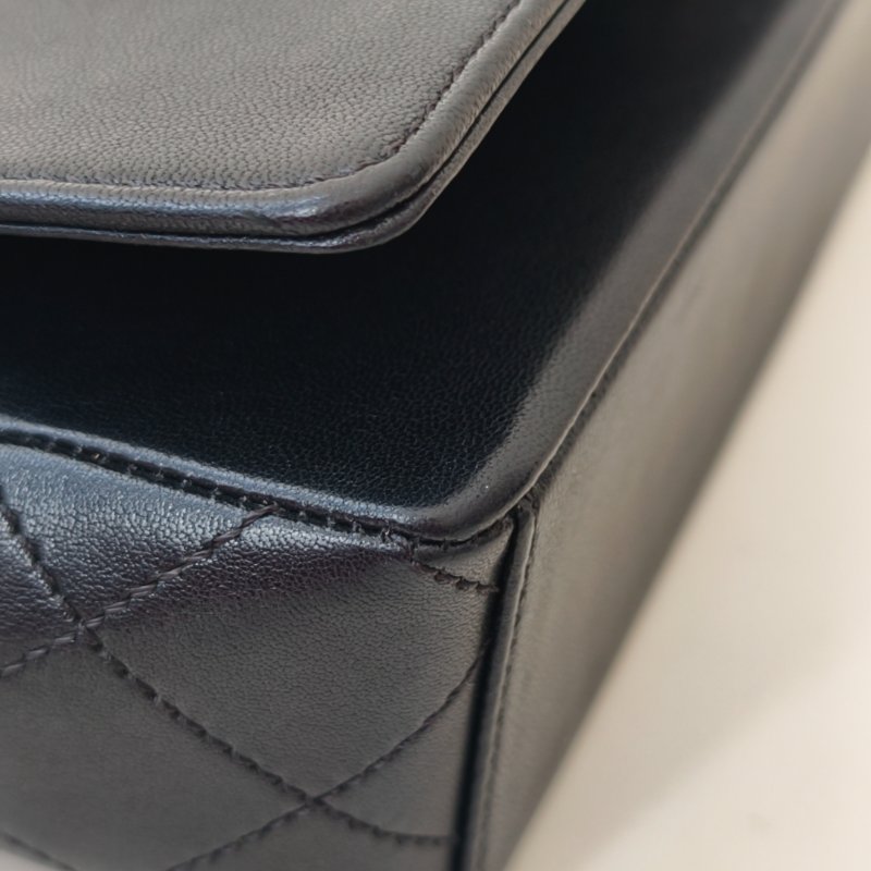 香奈兒 Chanel 腋下包 黑色 銀色金屬 23 開  年份：2017 年 97 新-30