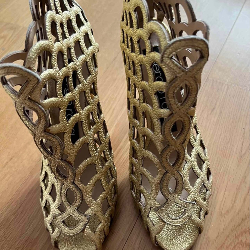 Serglorossi金色高跟鞋35码全新-5