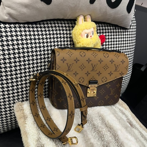Lv Pochette Metis M44875 crossbody bag