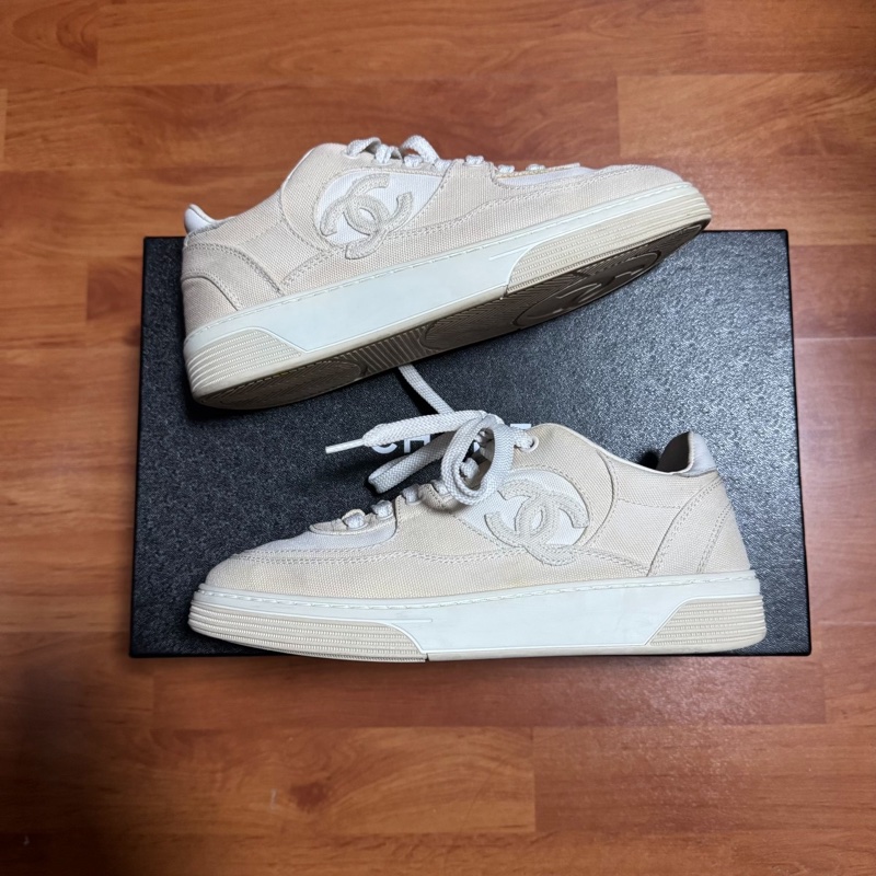 Chanel香奈兒雙C徽標低幫板鞋 女款 米色 36碼-0