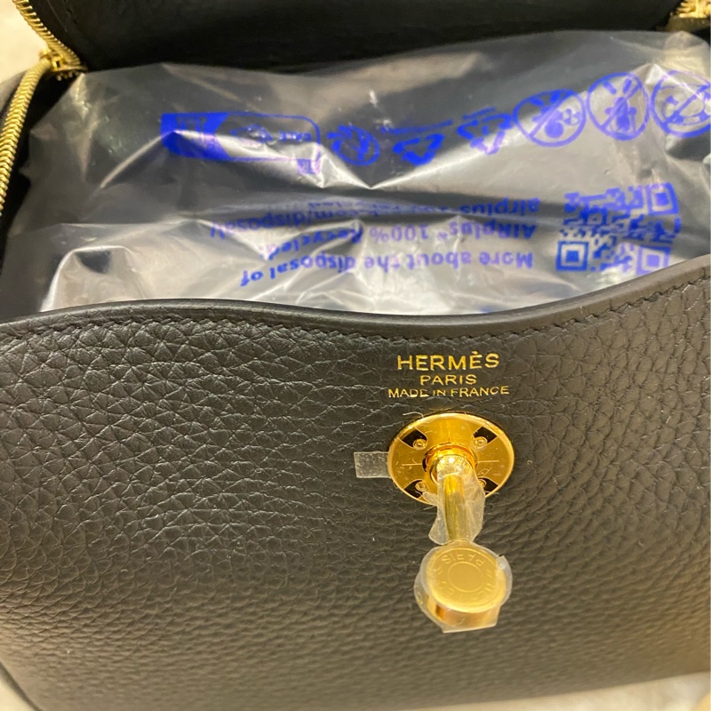 MINI LINDY黑 金扣-7