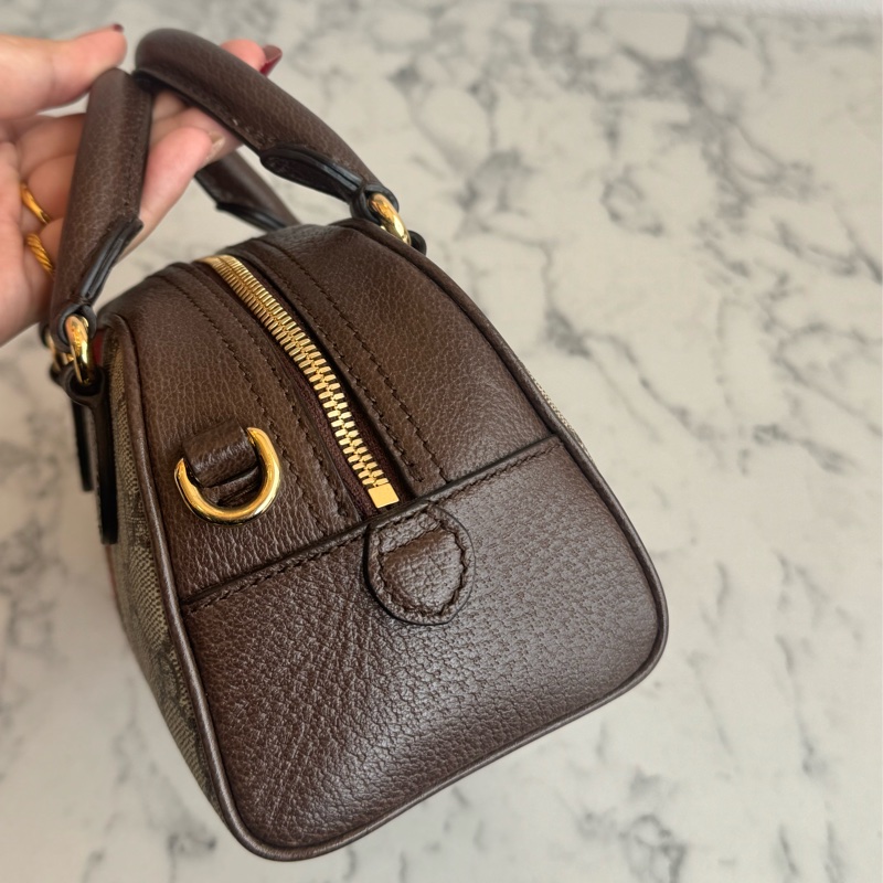 Gucci咖pvc手提兩用mini保齡球包-2