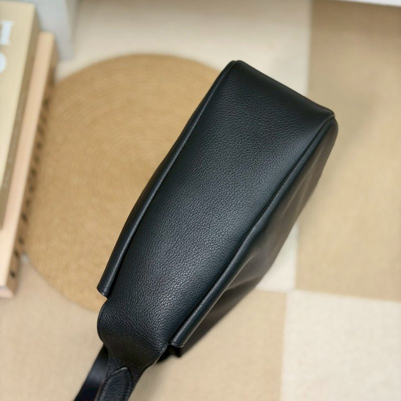 🏷YSL 聖羅蘭．LE 5 À 7 Hobo Small 腋下包-2