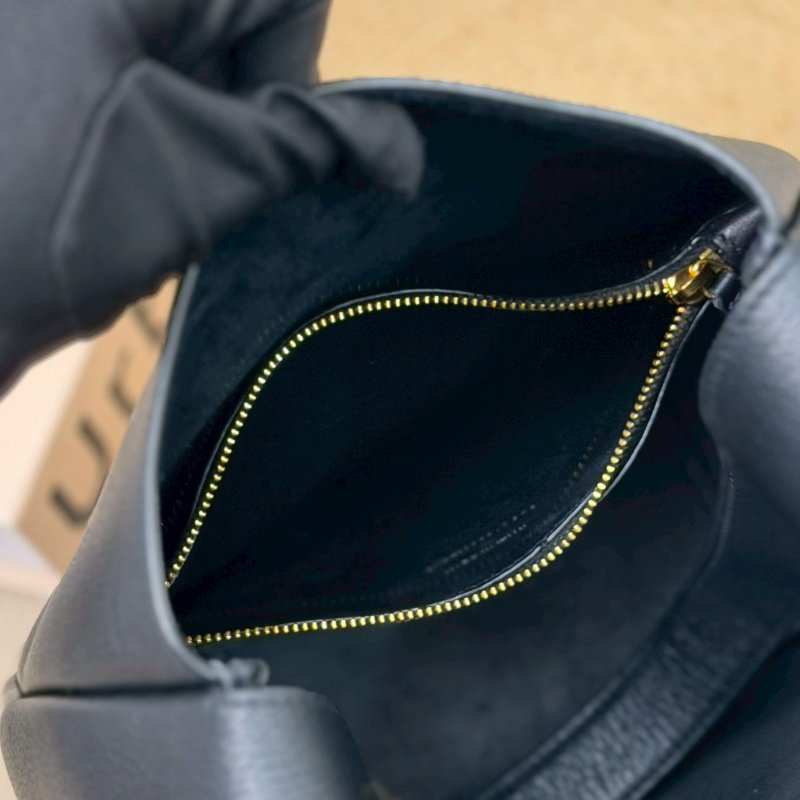 🏷YSL 聖羅蘭．LE 5 À 7 Hobo Small 腋下包-21