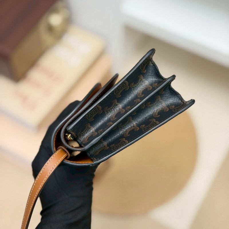 🏷Celine 瑟琳.Triomphe 老花 woc-2