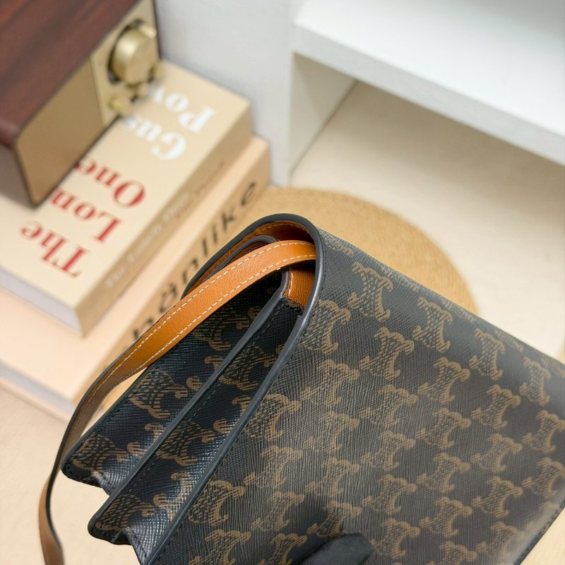 🏷Celine 瑟琳.Triomphe 老花 woc-10