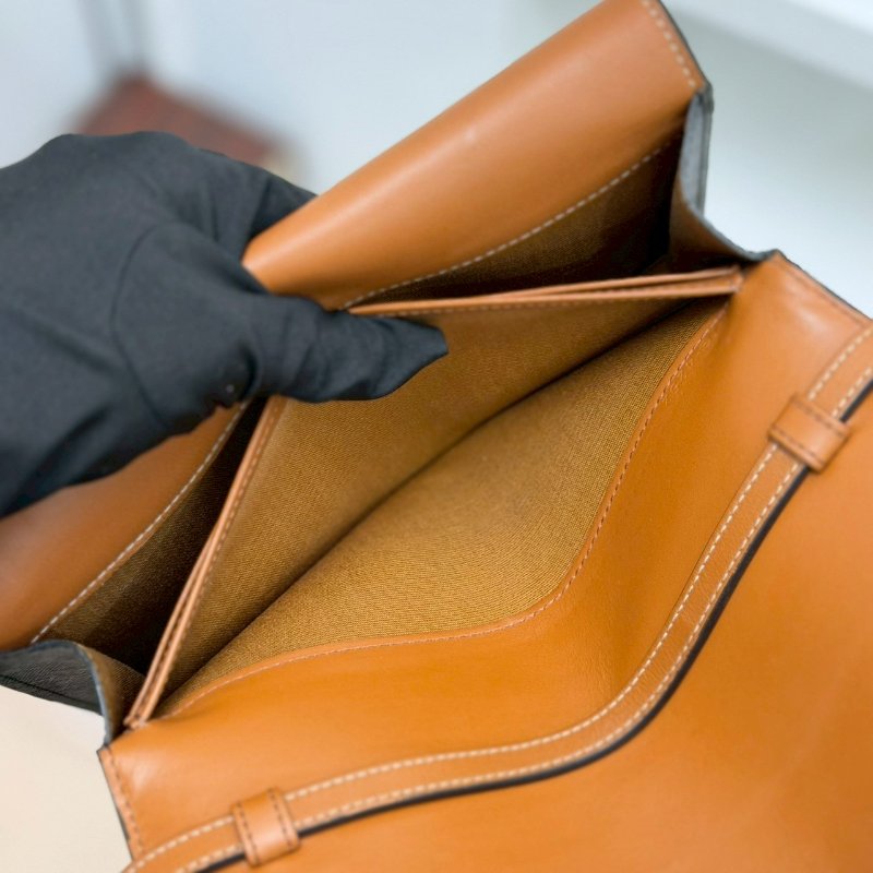 🏷Celine 瑟琳.Triomphe 老花 woc-16