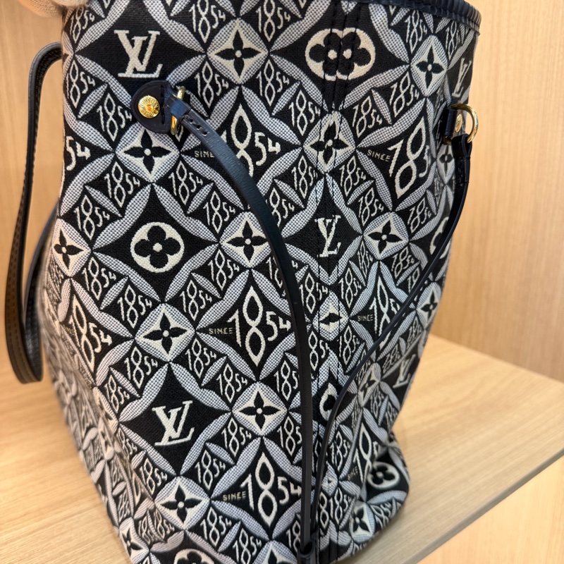 Lv 托特包 附內袋拉鏈小包 非常實用-6