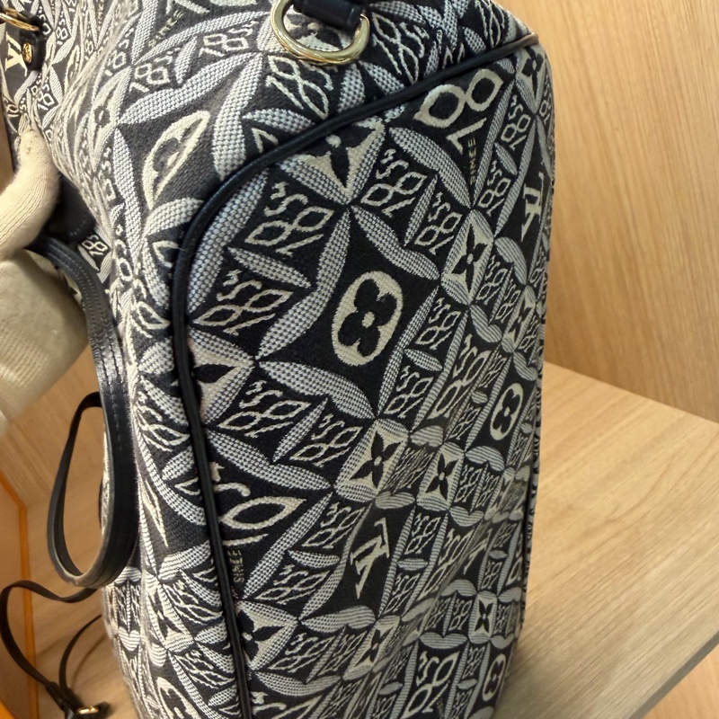 Lv 托特包 附內袋拉鏈小包 非常實用-8