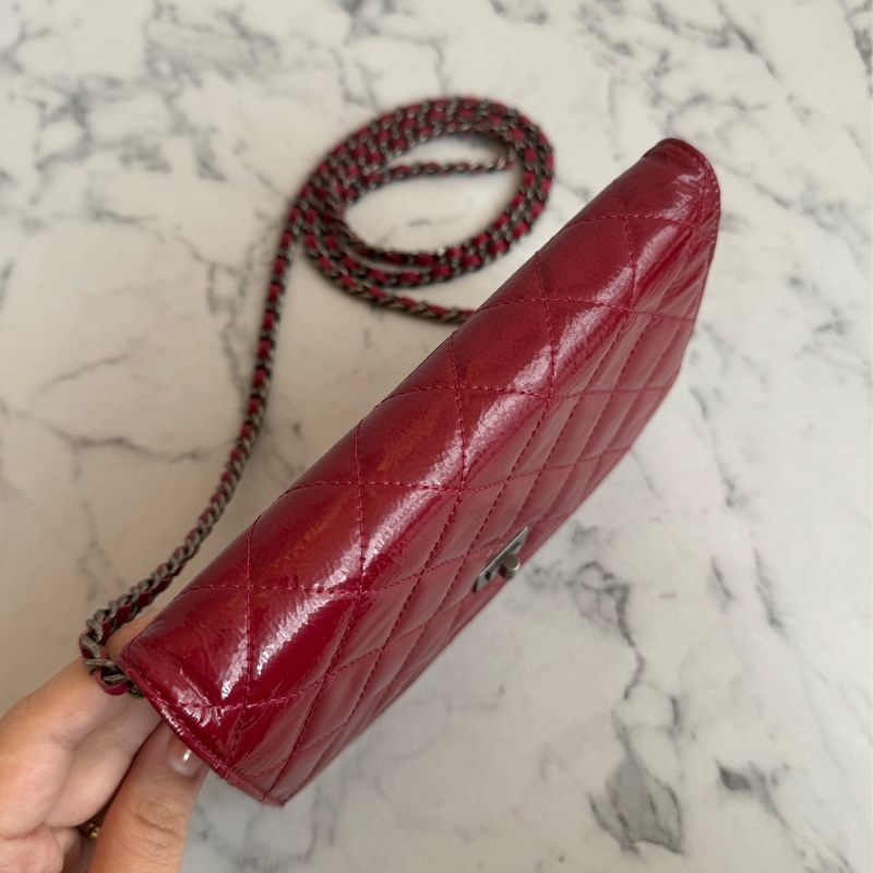 Chanel紅色漆皮復古銀釦2.55 woc-2