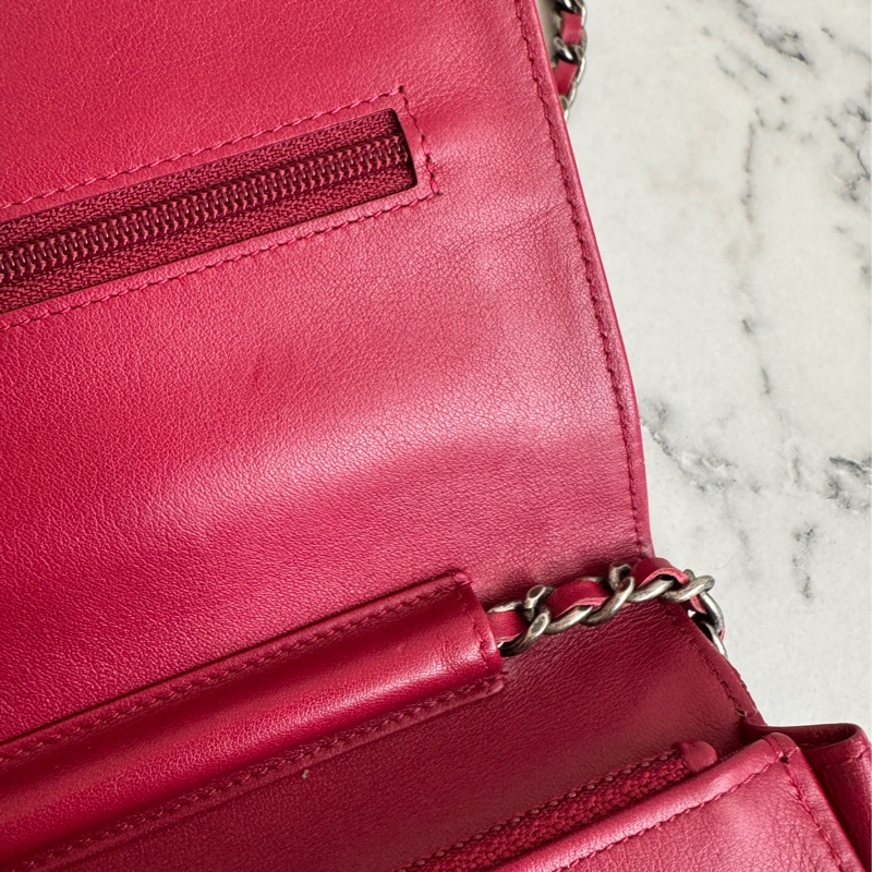 Chanel紅色漆皮復古銀釦2.55 woc-14