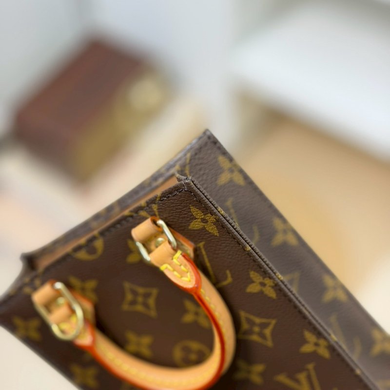 🏷LV 路易威登.Petit Sac Plat 老花琴譜包 M81295-11