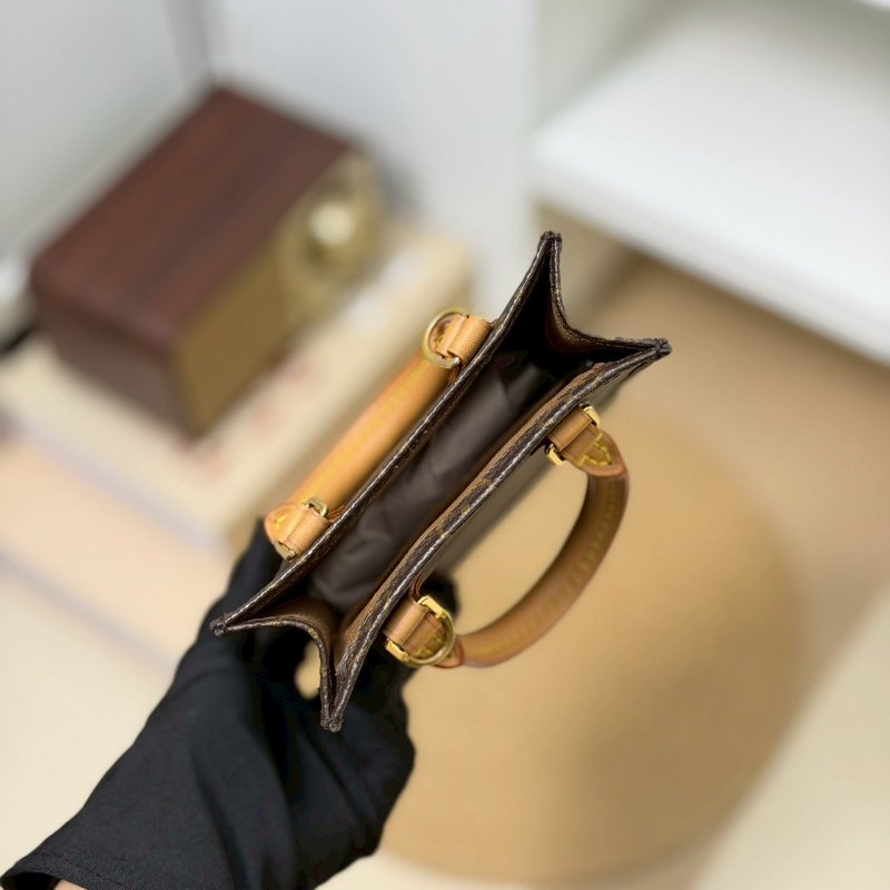 🏷LV 路易威登.Petit Sac Plat 老花琴譜包 M81295-13