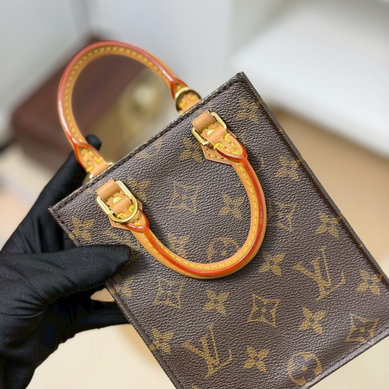 🏷LV 路易威登.Petit Sac Plat 老花琴譜包 M81295-15