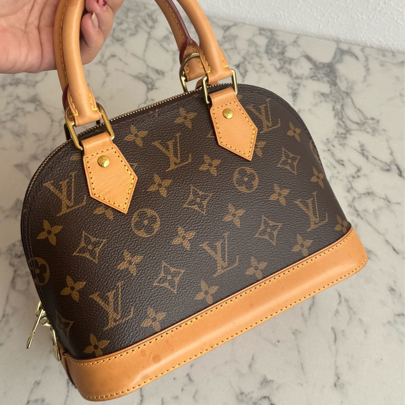 LV M46990花紋Alma BB-3