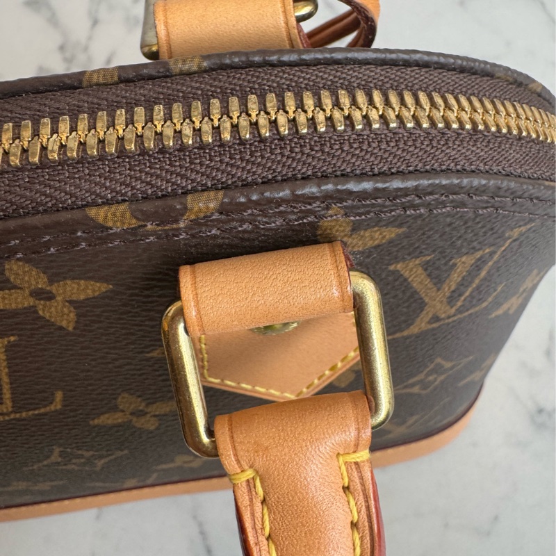 LV M46990花紋Alma BB-38