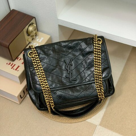 （全配、還有皮香😍）🏷YSL 聖羅蘭．Niki 中號 新款D扣