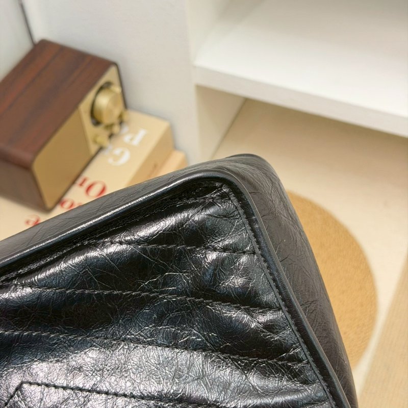 （全配、還有皮香😍）🏷YSL 聖羅蘭．Niki 中號 新款D扣-7