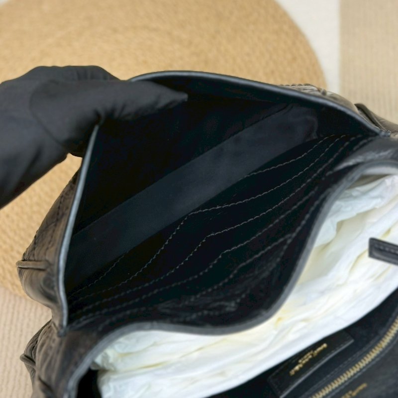 （全配、還有皮香😍）🏷YSL 聖羅蘭．Niki 中號 新款D扣-20