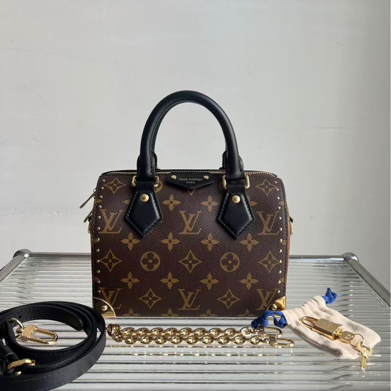 全新閒置🆕 Lv / 路易威登 晶片款 speedy trunk 20 老花鉚釘手提斜挎包 包型立挺 尺寸20*14*11cm-0
