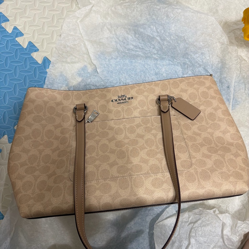 全新Coach肩背包-0