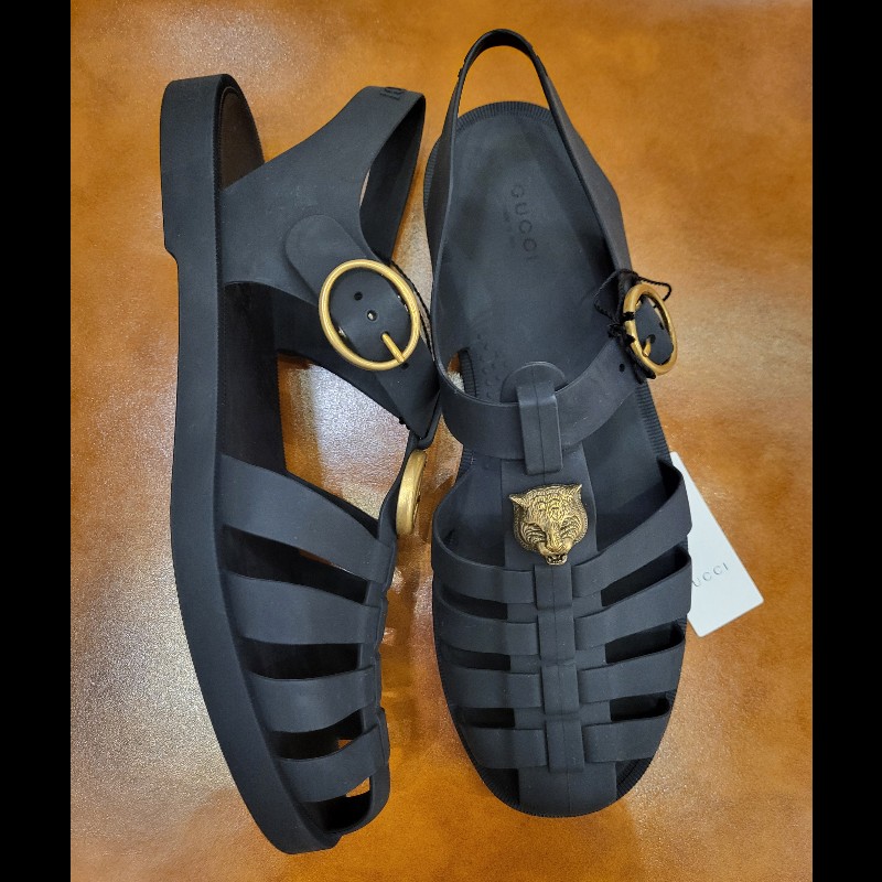 GUCCI 古馳 橡膠金色扣帶涼鞋 黑色 UK7-2