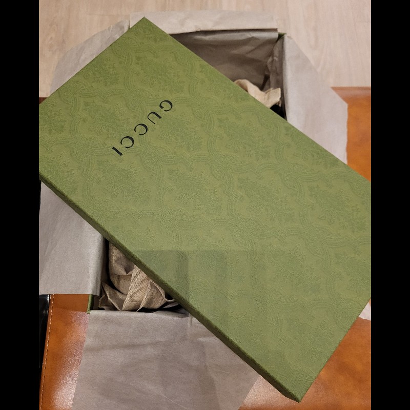 GUCCI 古馳 橡膠金色扣帶涼鞋 黑色 UK7-5