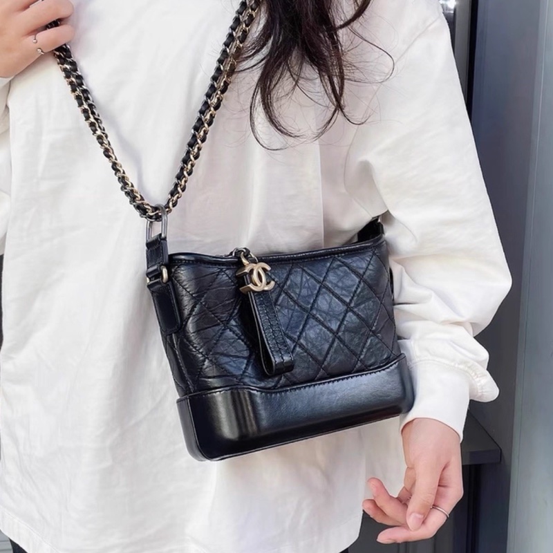 人氣王來啦😍極新超低價💯Chanel香奈兒黑金牛皮小號流浪包單肩斜挎包-4