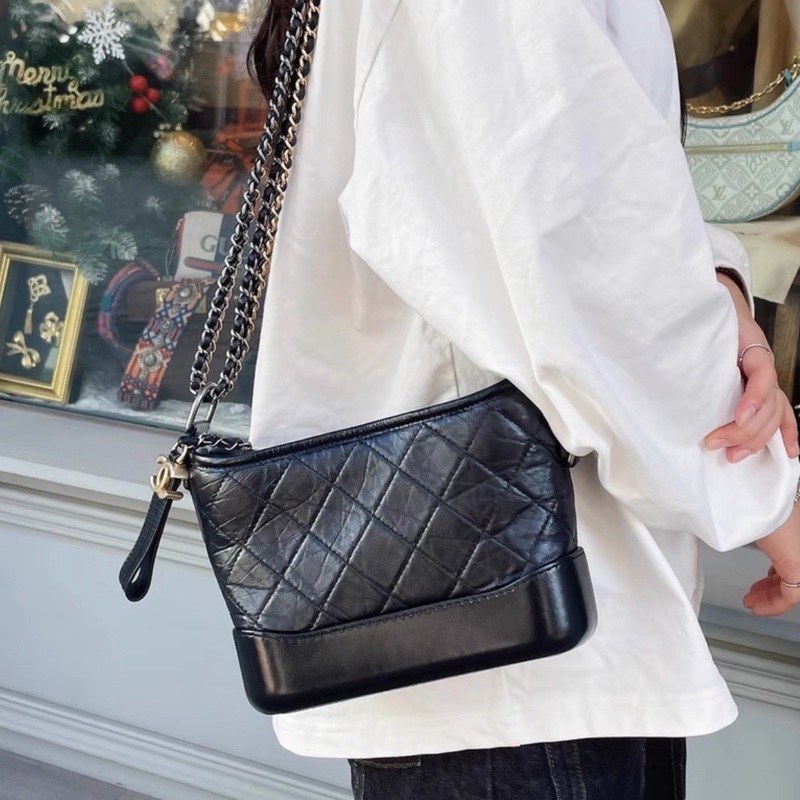 人氣王來啦😍極新超低價💯Chanel香奈兒黑金牛皮小號流浪包單肩斜挎包-5