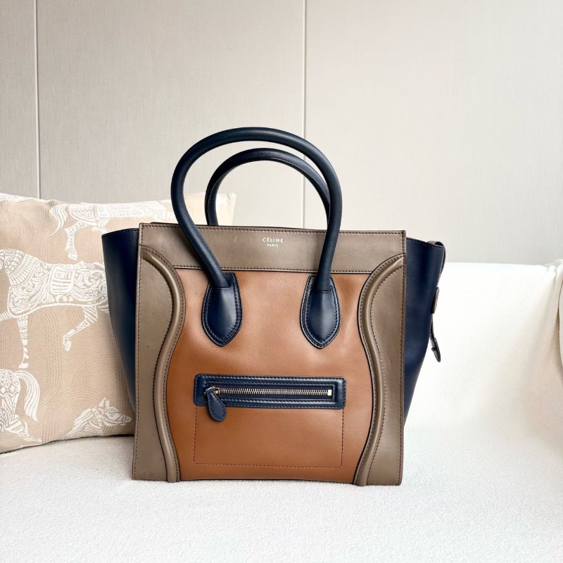 Celine Luggage笑臉包大號 金扣 牛皮31*30*17 98新配件塵袋-6