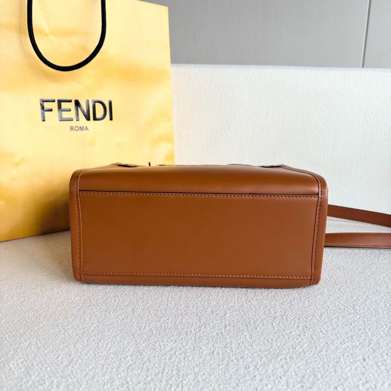 Fendi Sunshine手提斜背包 小號 焦糖色 牛皮 25*22*11 98新配件塵袋購證-4