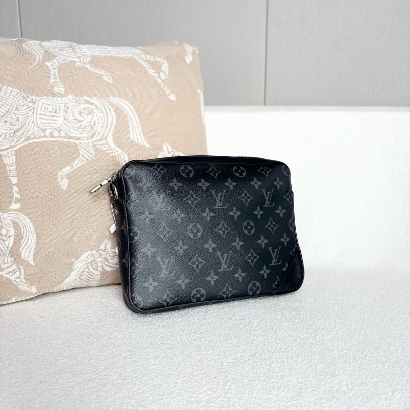 LV TRIO三合一黑武士郵差包芯片款 銀扣 25*18*4.5 98新配件塵袋肩帶子袋零錢包-3