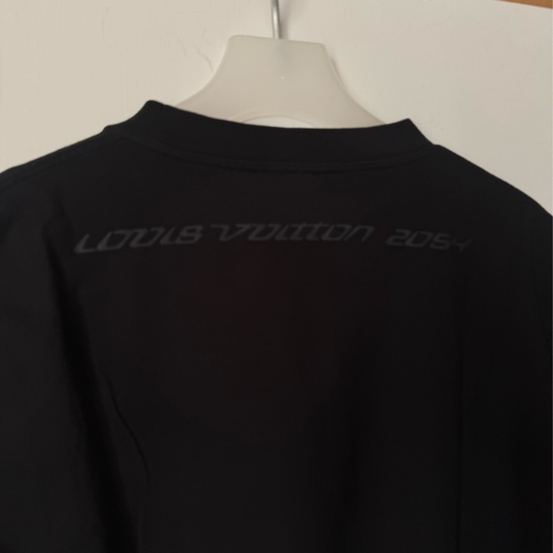 LV黑色前字母短袖T恤-10