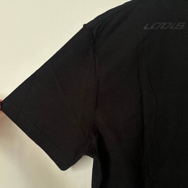 LV黑色前字母短袖T恤-13