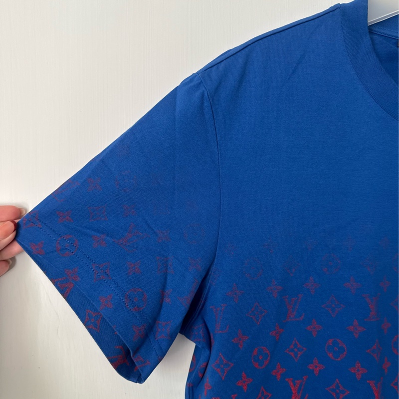 LV 藍/紅漸層logo短袖T恤-2