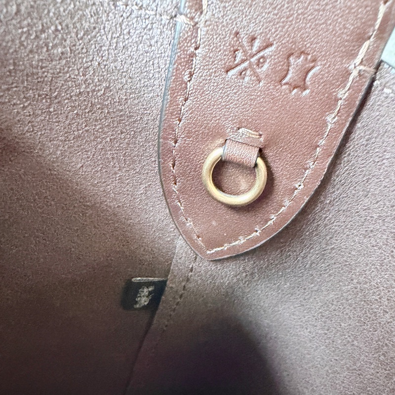 Coach BLEECKER水桶包 楓葉紅色 台灣購證-8