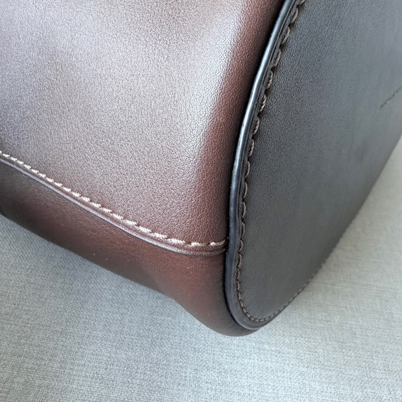 Coach BLEECKER水桶包 楓葉紅色 台灣購證-9