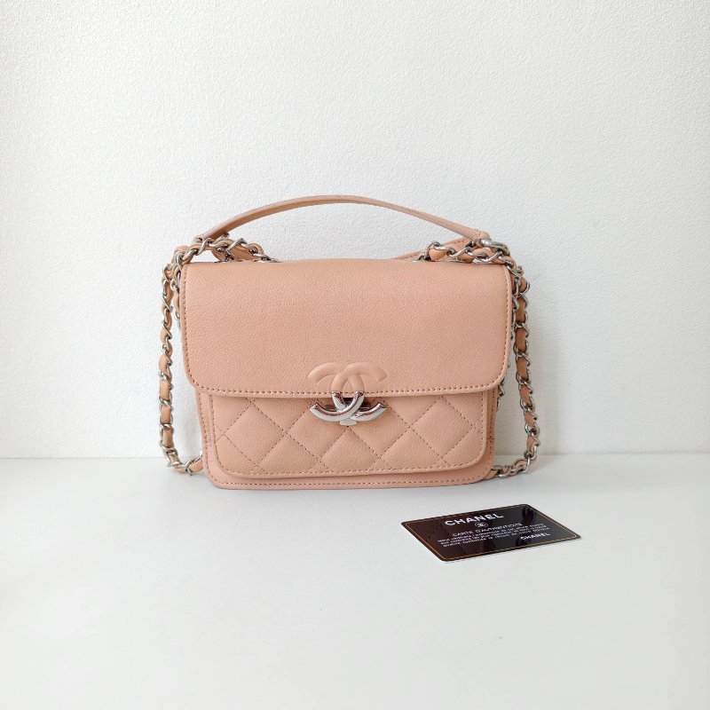 Chanel 香奈兒古巴系列郵差包 24 開有 有卡 2017 年 97 新-0