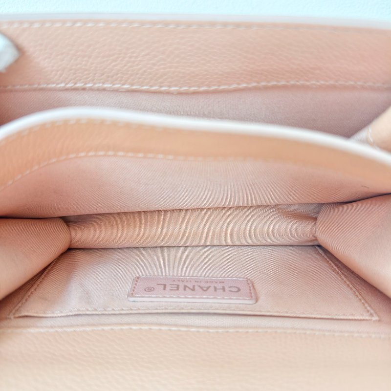 Chanel 香奈兒古巴系列郵差包 24 開有 有卡 2017 年 97 新-3