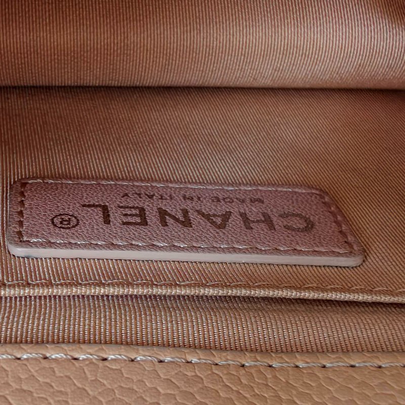 Chanel 香奈兒古巴系列郵差包 24 開有 有卡 2017 年 97 新-10