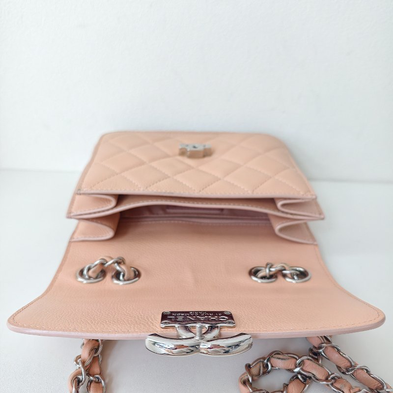 Chanel 香奈兒古巴系列郵差包 24 開有 有卡 2017 年 97 新-11