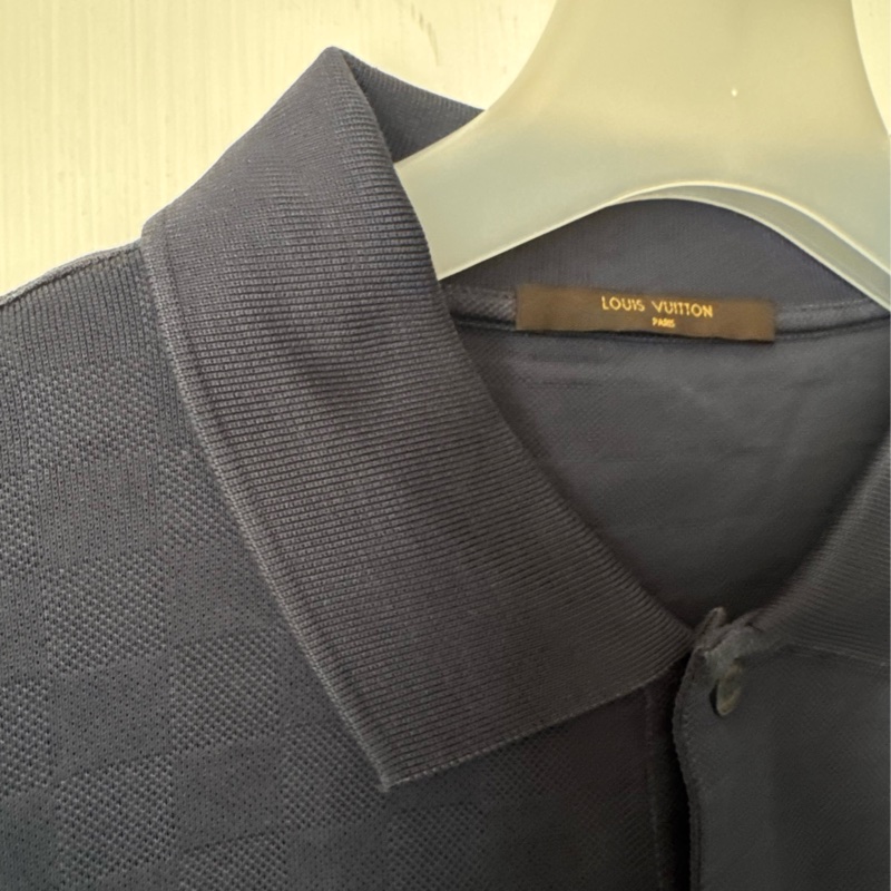 LV深藍格子前口袋polo衫-2