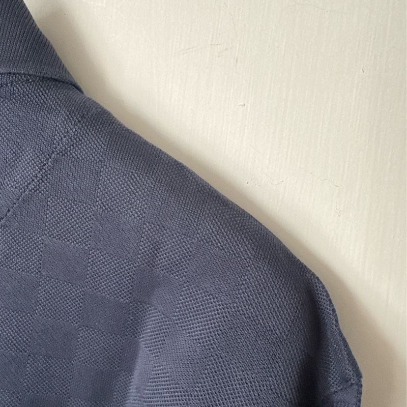 LV深藍格子前口袋polo衫-16