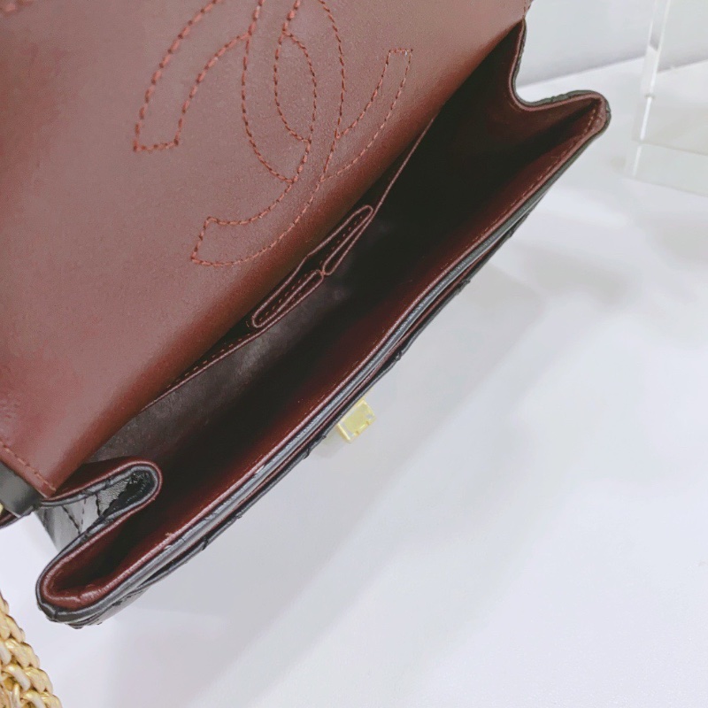 Chanel 黑金巴黎大都會 2.55大mini鏈條肩背包20×13×7cm 98新配件塵袋 保卡-2