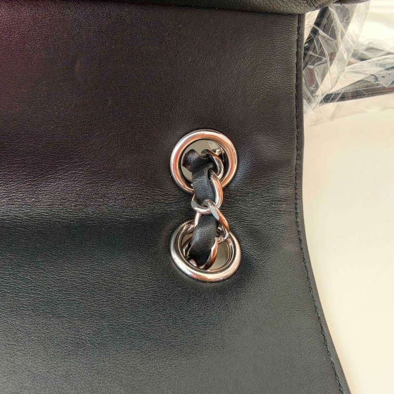 香奈兒 / Chanel 後背包 小號黑色小牛皮 25 開 19.5 × 26.5 × 12.5 cm 2018 年 98 新-16