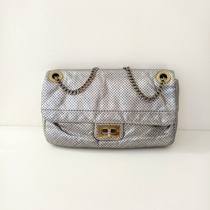 Chanel 香奈兒 銀色口蓋包 2.55 金扣 尺寸：30*19*6cm-0