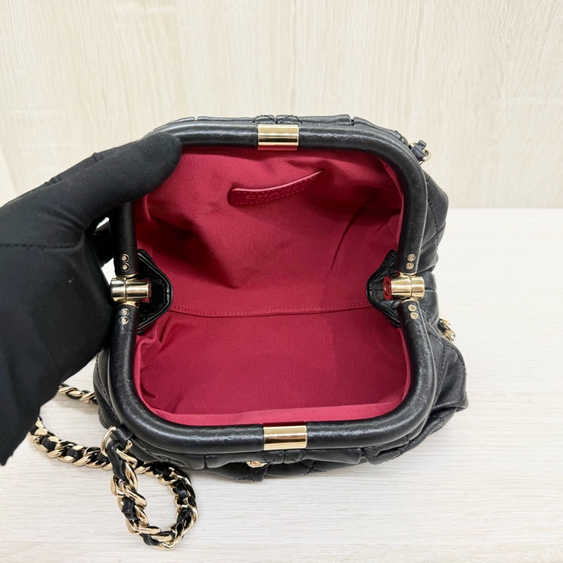 CHANEL黑金羊皮菱格紋雲朵包AS2493-9