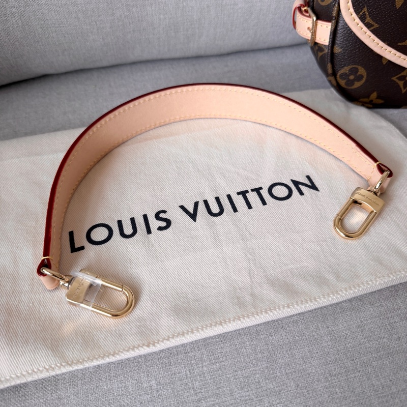 全新 LV Saumur BB雙子星 M46740 肩背、斜背、手提-10